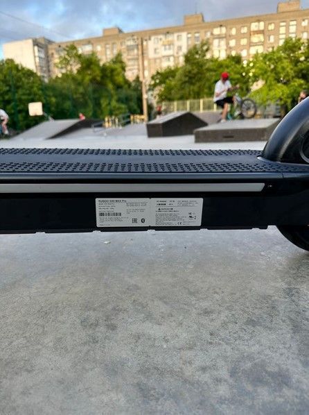 Електросамокат KUGOO G30 MAX Pro 600W 18Ah з передніми амортизаторами G30-MAX фото